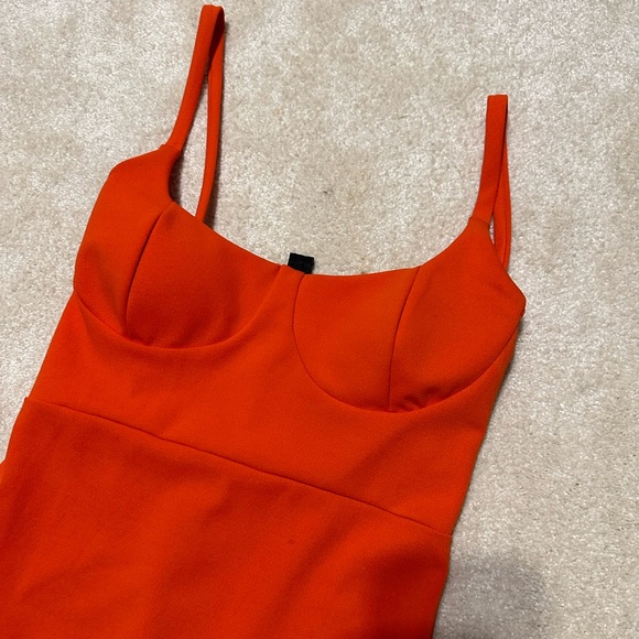 Marilyn Monroe Style Bodycon Dress - Picture 4 of 10